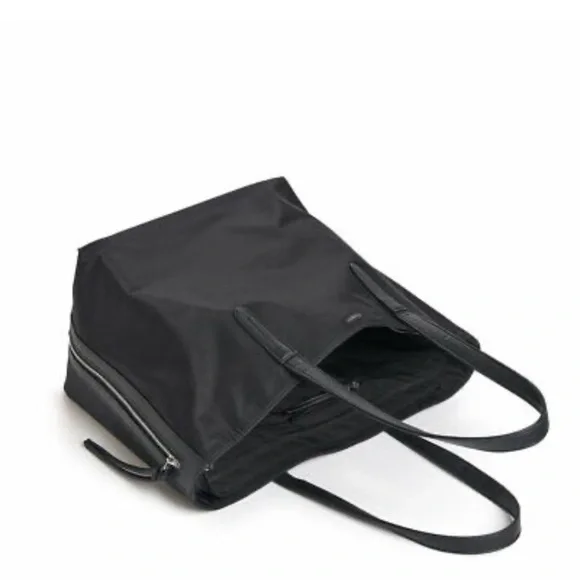 NWT Botkier New York Bond tote - Picture 3 of 5